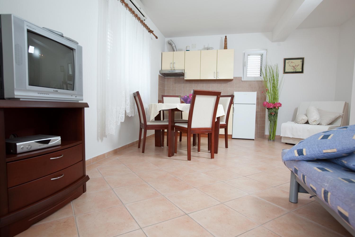 Apartment Agava Begic Makarska